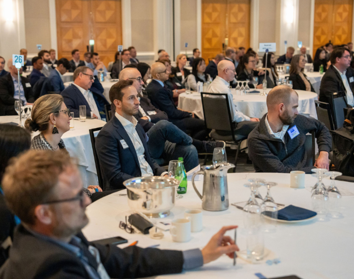 16th Annual Alternative Investments Outlook Forum Photo 10